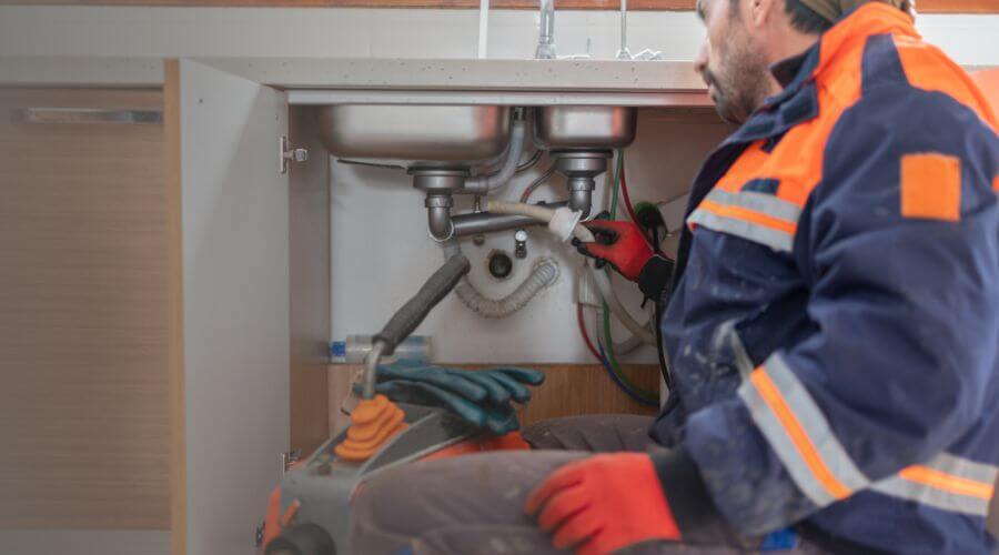 Professional tankless water heater installation services in Gunlock, KY